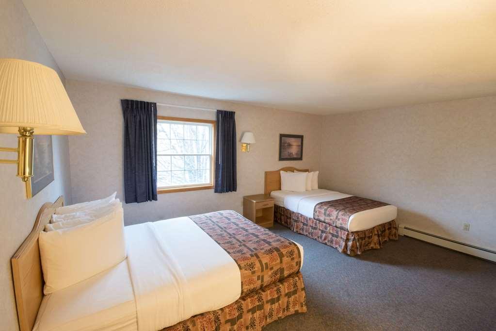 Americas Best Value Inn & Suites Lake George Exterior photo